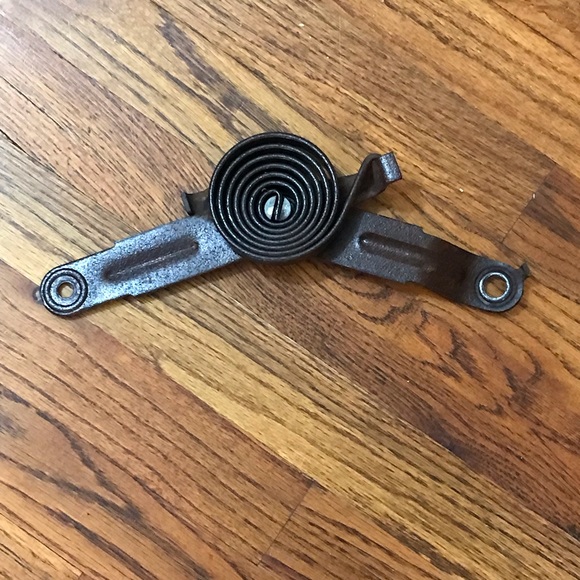 Hood Hinge Spring Left Driver Chevy GMC Silverado Yukon Sierra 15035591 Tahoe Su - Picture 7 of 12